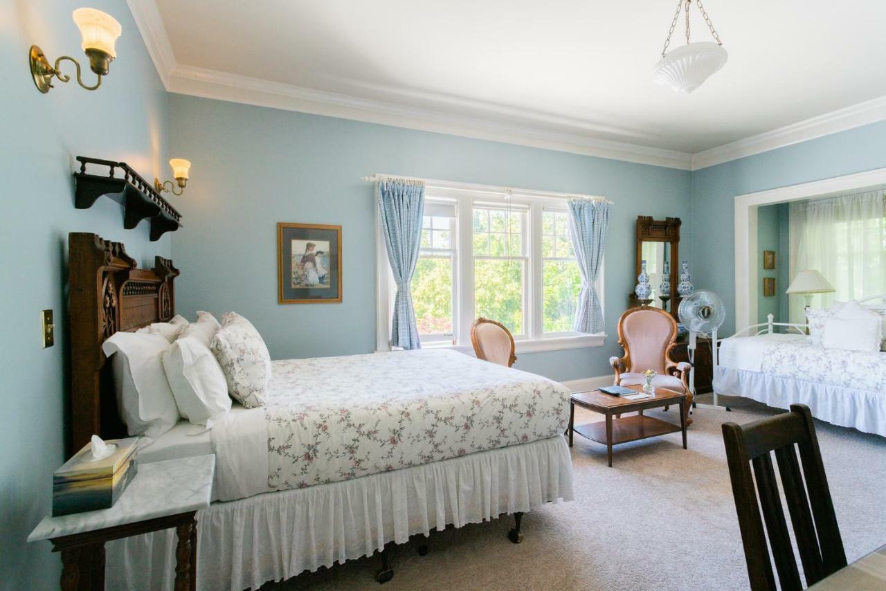 Beaconsfield Bed And Breakfast - Вікторія Екстер'єр фото